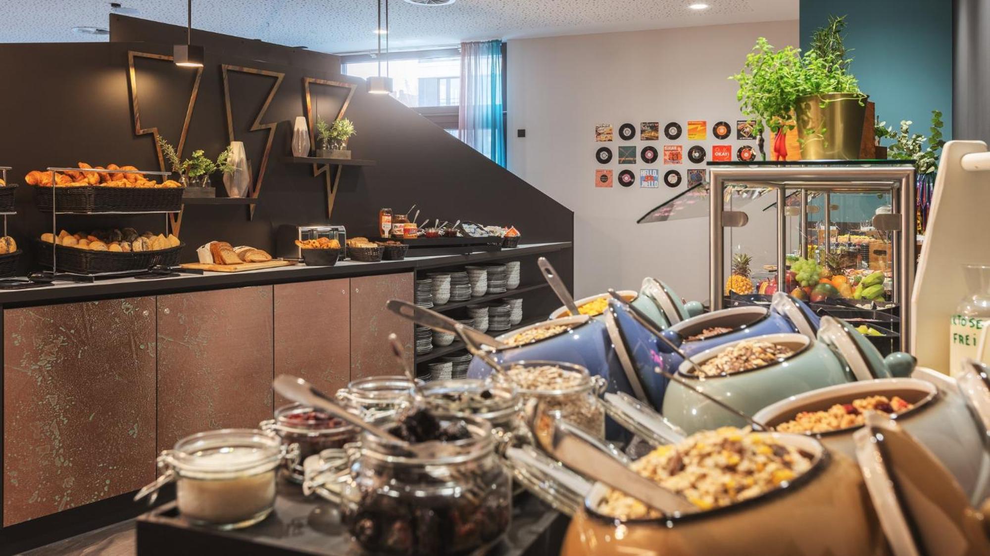Candlewood Suites Berlin Charlottenburg By Ihg Buitenkant foto