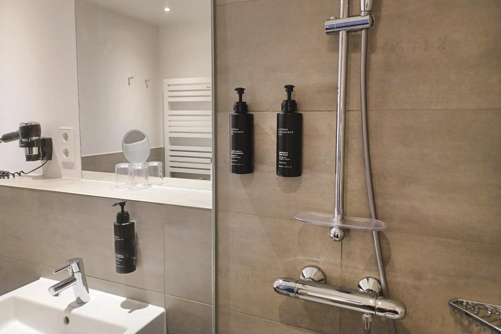 Candlewood Suites Berlin Charlottenburg By Ihg Buitenkant foto